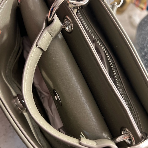 NWT - Steve Madden Bevie Quiled Lt. Olive Satchel. Retail $98 - Picture 13 of 16